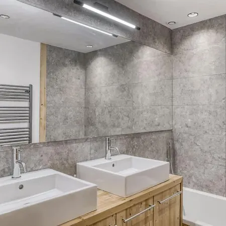 Apache Apartment